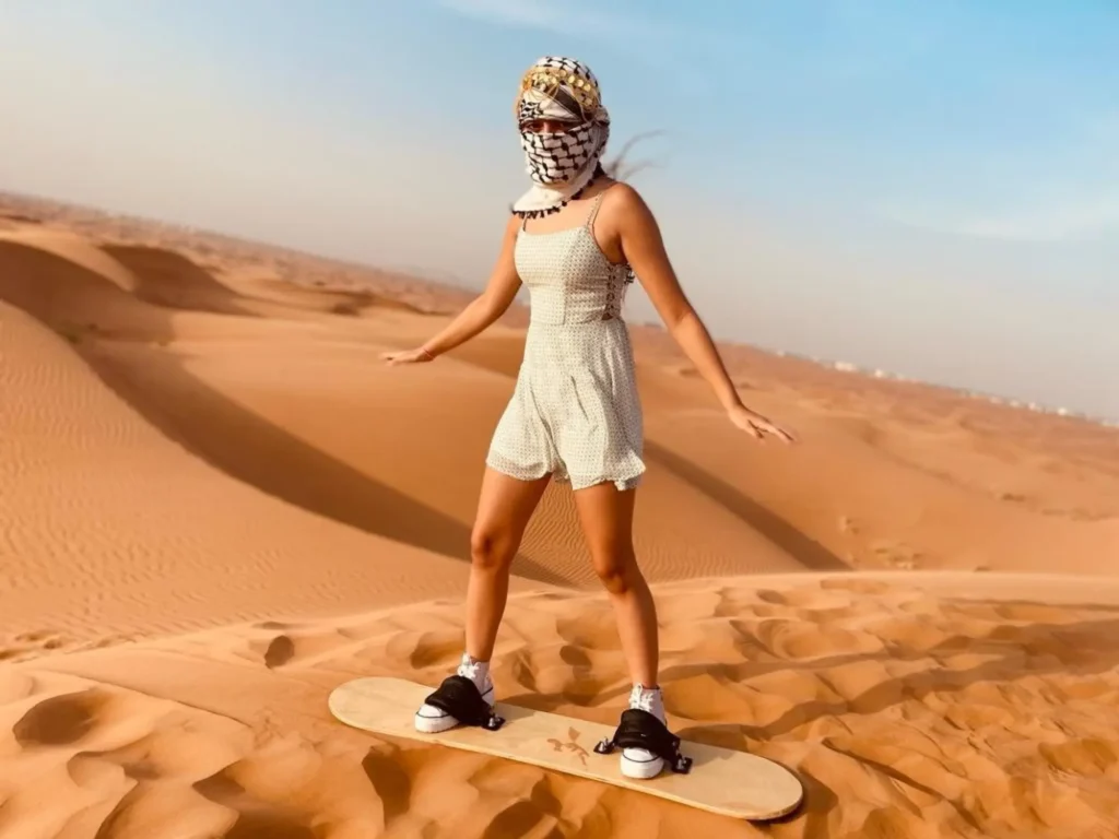 dubai-desert-safari-with-buffet-s'habiller